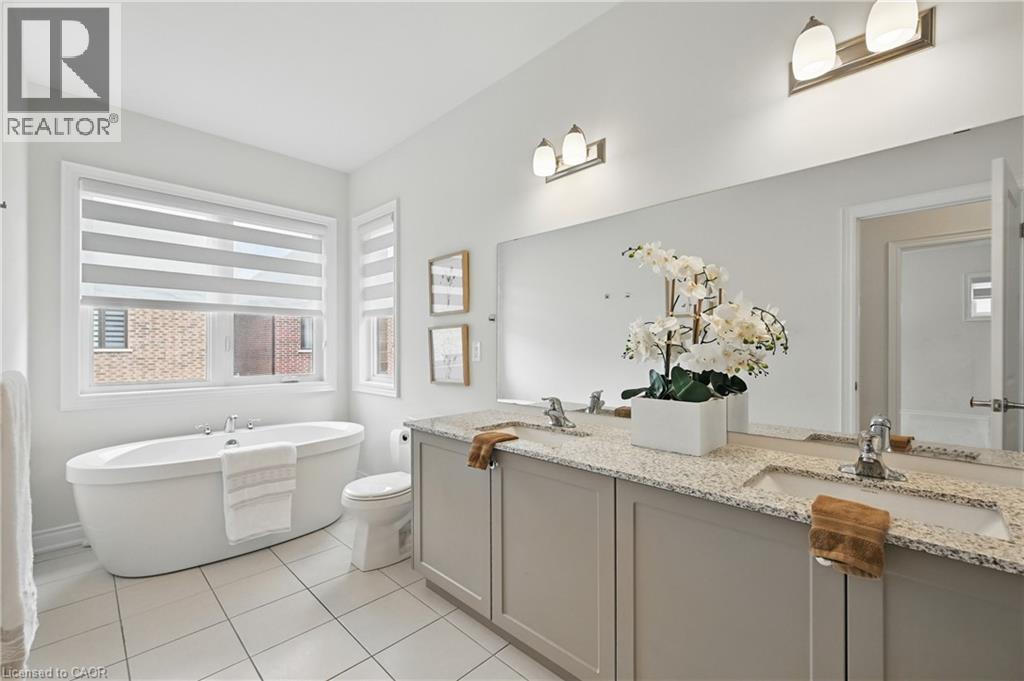 Photo 26 of 58 William Crawley Way, Oakville ON