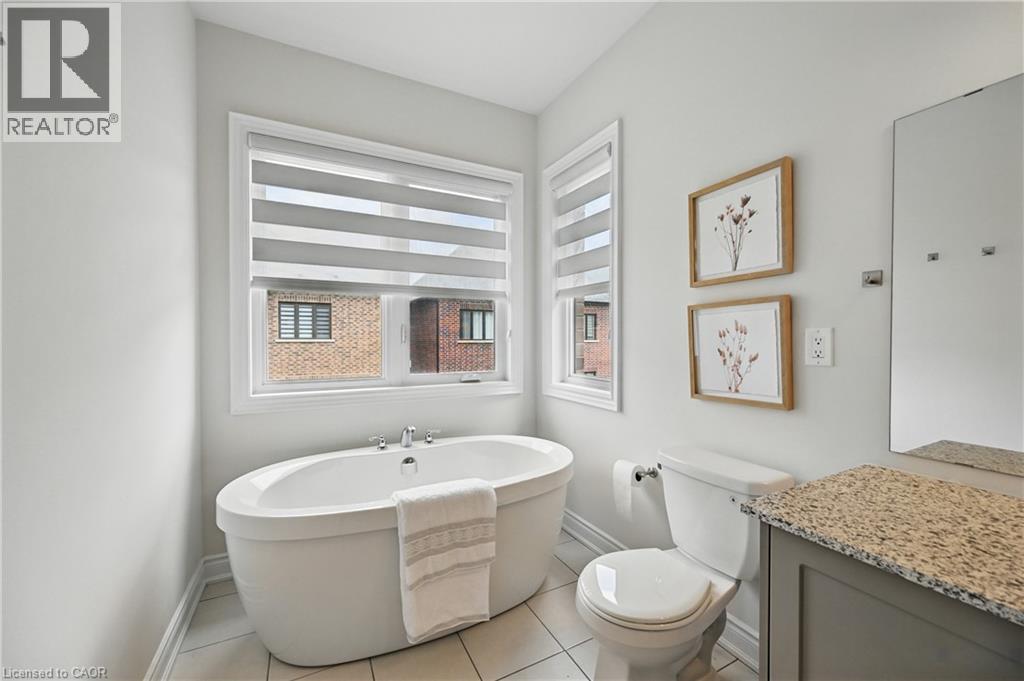 Photo 27 of 58 William Crawley Way, Oakville ON