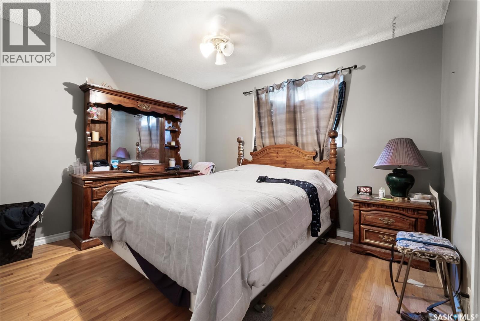Photo 10 of 360 Angus Street, Regina SK