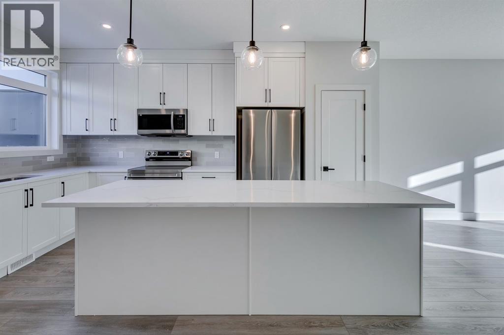 Photo 9 of 85 Royal Elm Green Nw, Calgary AB