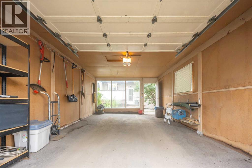 Single Family House Bungalow for Sale in  Harrow Crescent SW Haysboro Calgary 