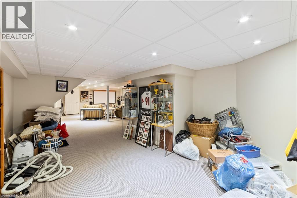 Photo 28 of 2131 Upland Drive, Burlington ON
