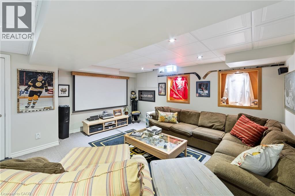 Photo 27 of 2131 Upland Drive, Burlington ON
