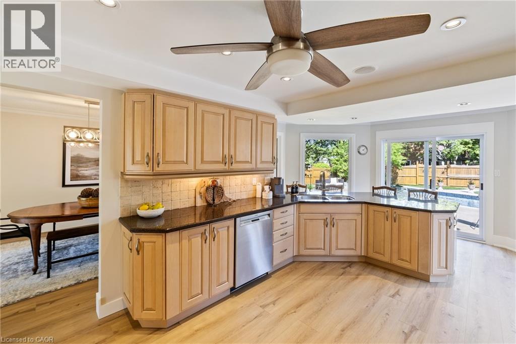 Photo 10 of 2131 Upland Drive, Burlington ON