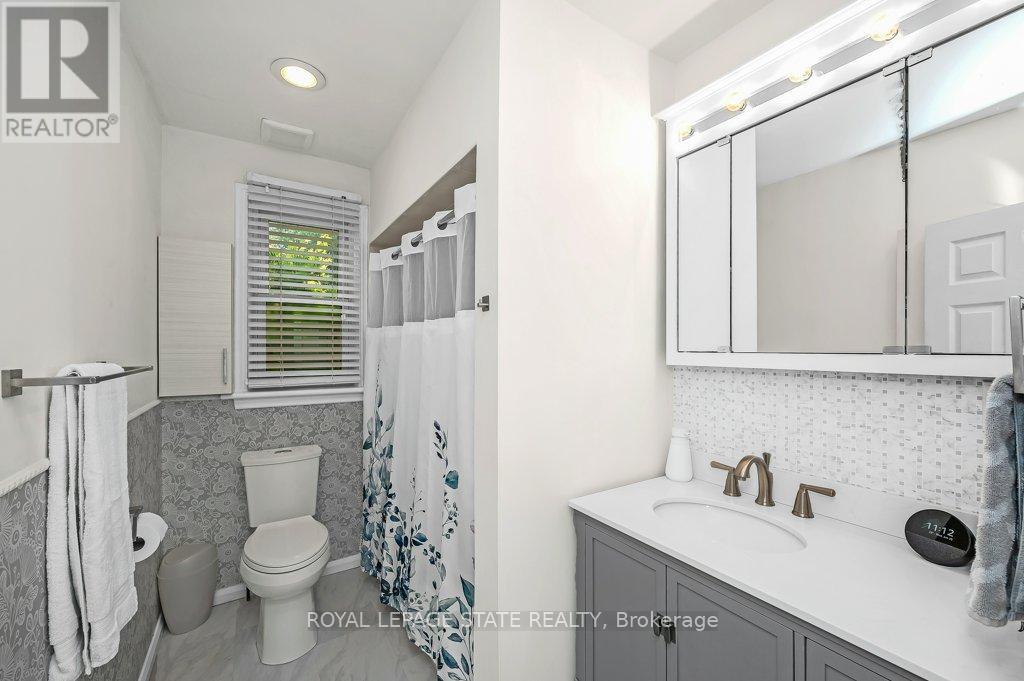 Photo 2 of 891 Garth Street, Hamilton ON