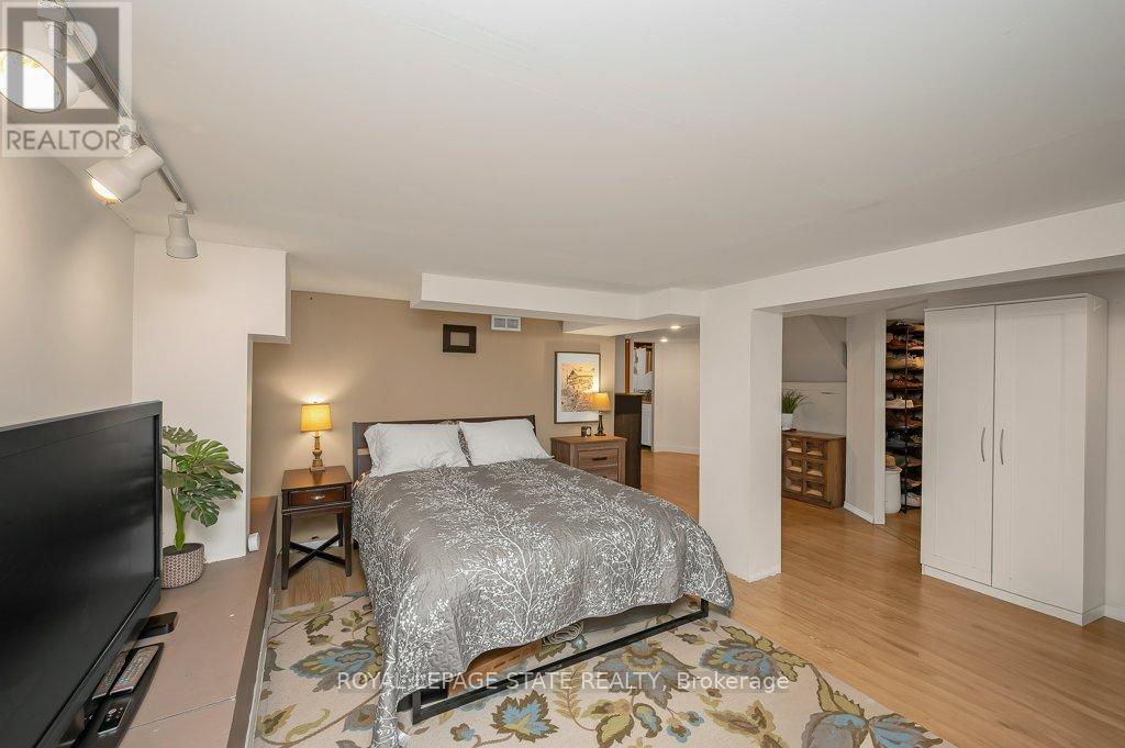 Photo 24 of 891 Garth Street, Hamilton ON