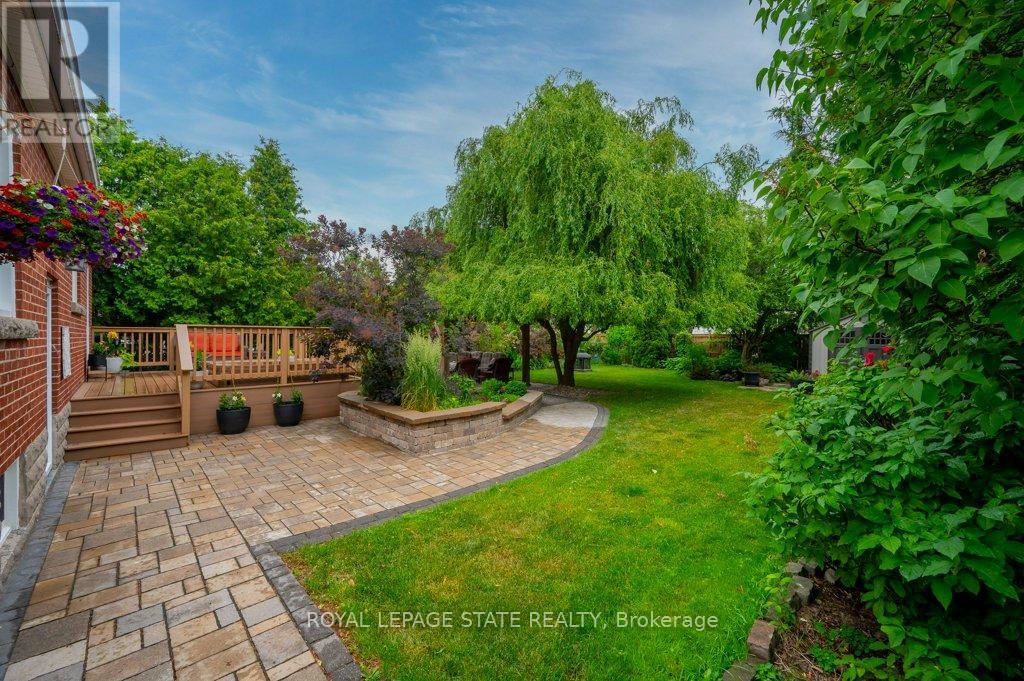 Photo 11 of 891 Garth Street, Hamilton ON