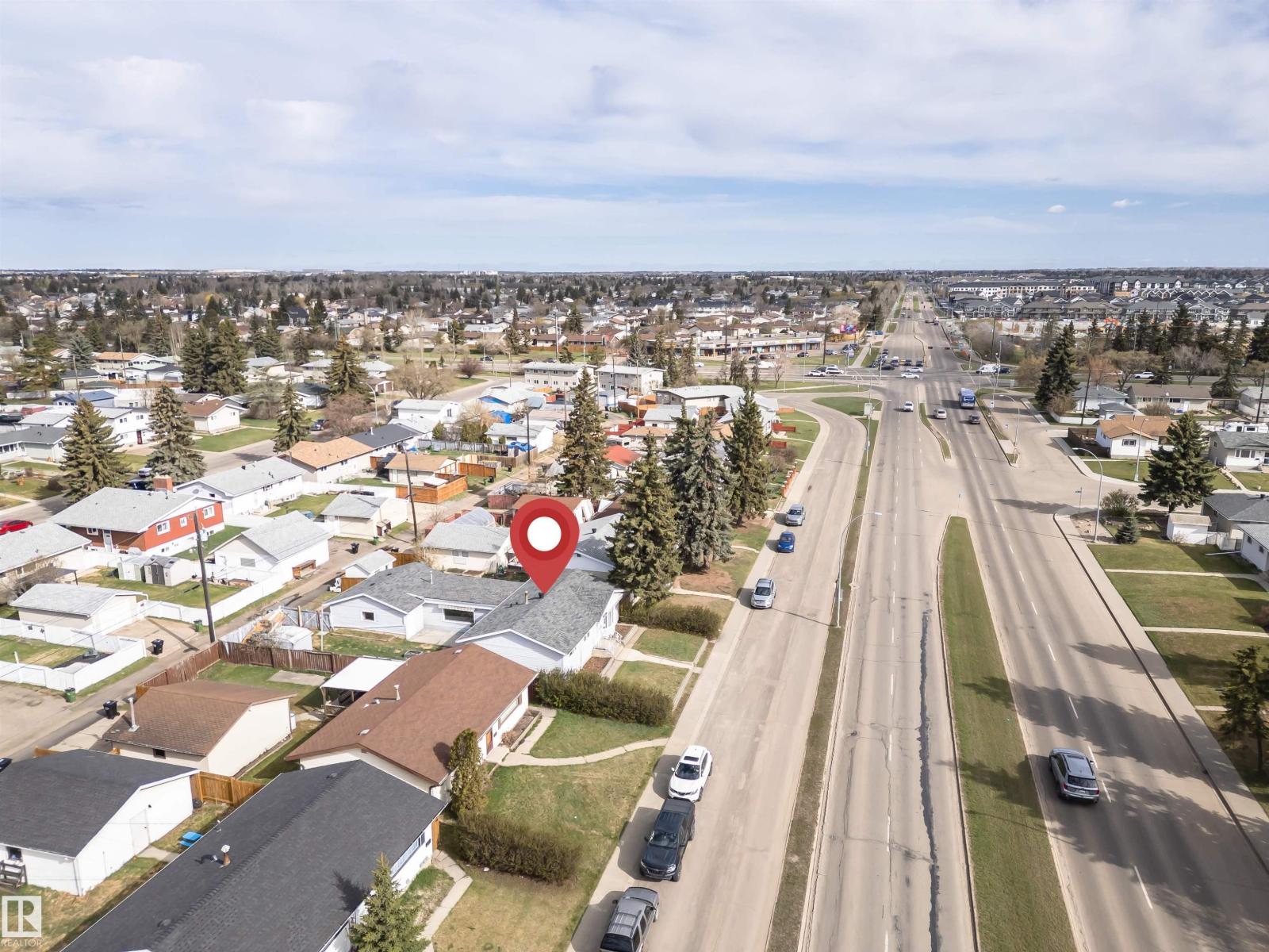 Photo 39 of 13520 113 A St Nw, Edmonton AB