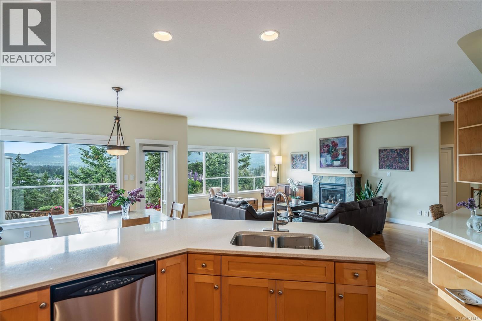 Photo 12 of 721 Quail Pl, Nanaimo BC