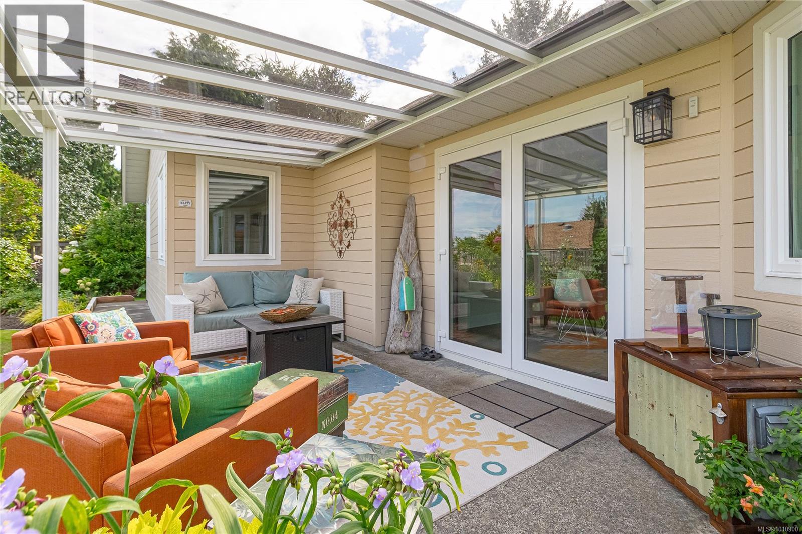 Photo 43 of 143 Denman Dr, Qualicum Beach BC