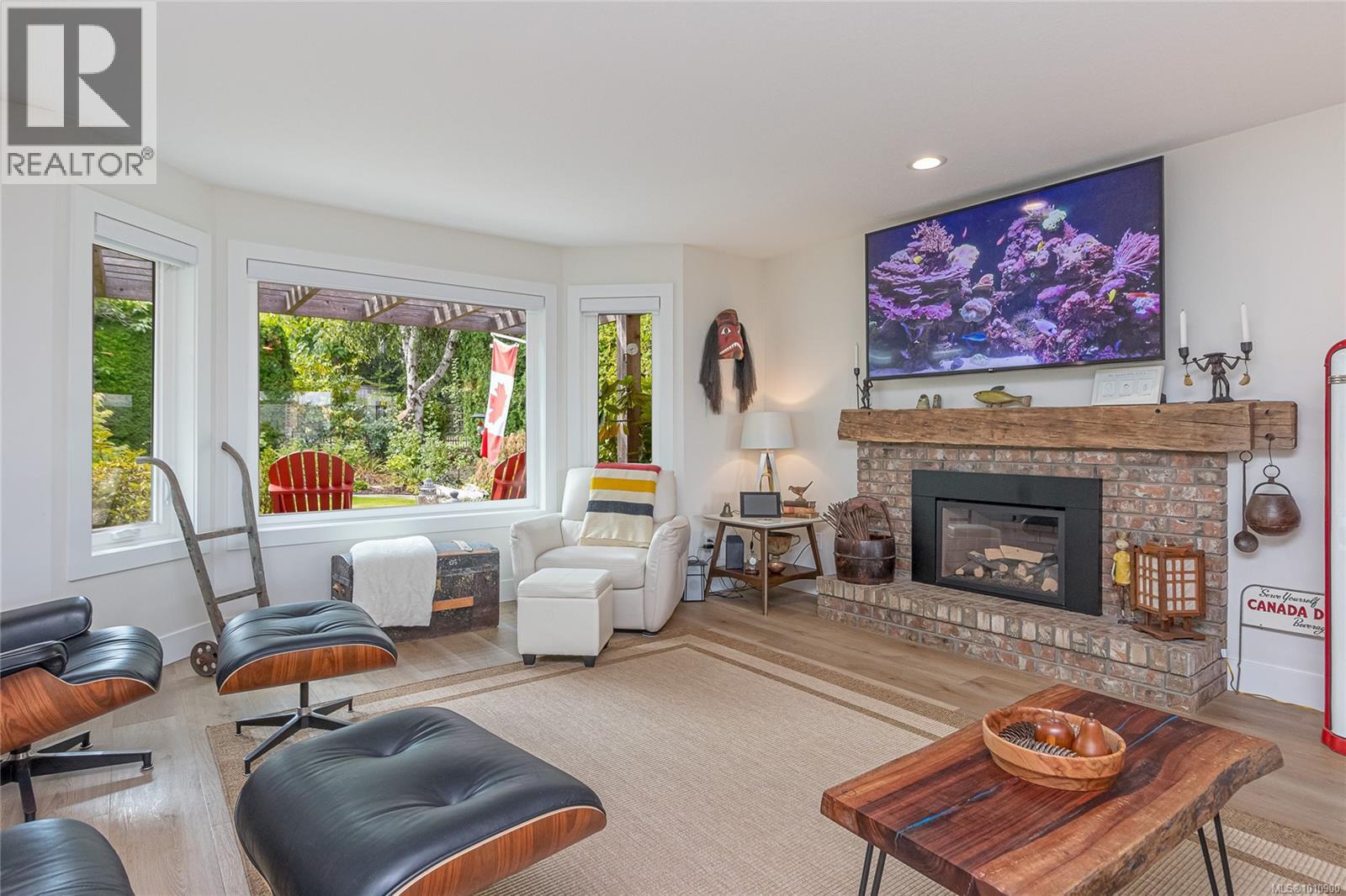 Photo 8 of 143 Denman Dr, Qualicum Beach BC
