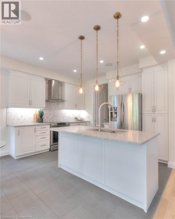 Photo 17 of 30 Mistywood Street, Kitchener ON