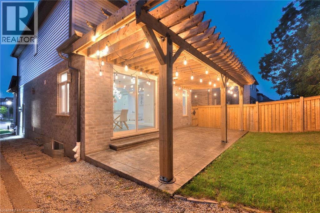 Photo 44 of 30 Mistywood Street, Kitchener ON