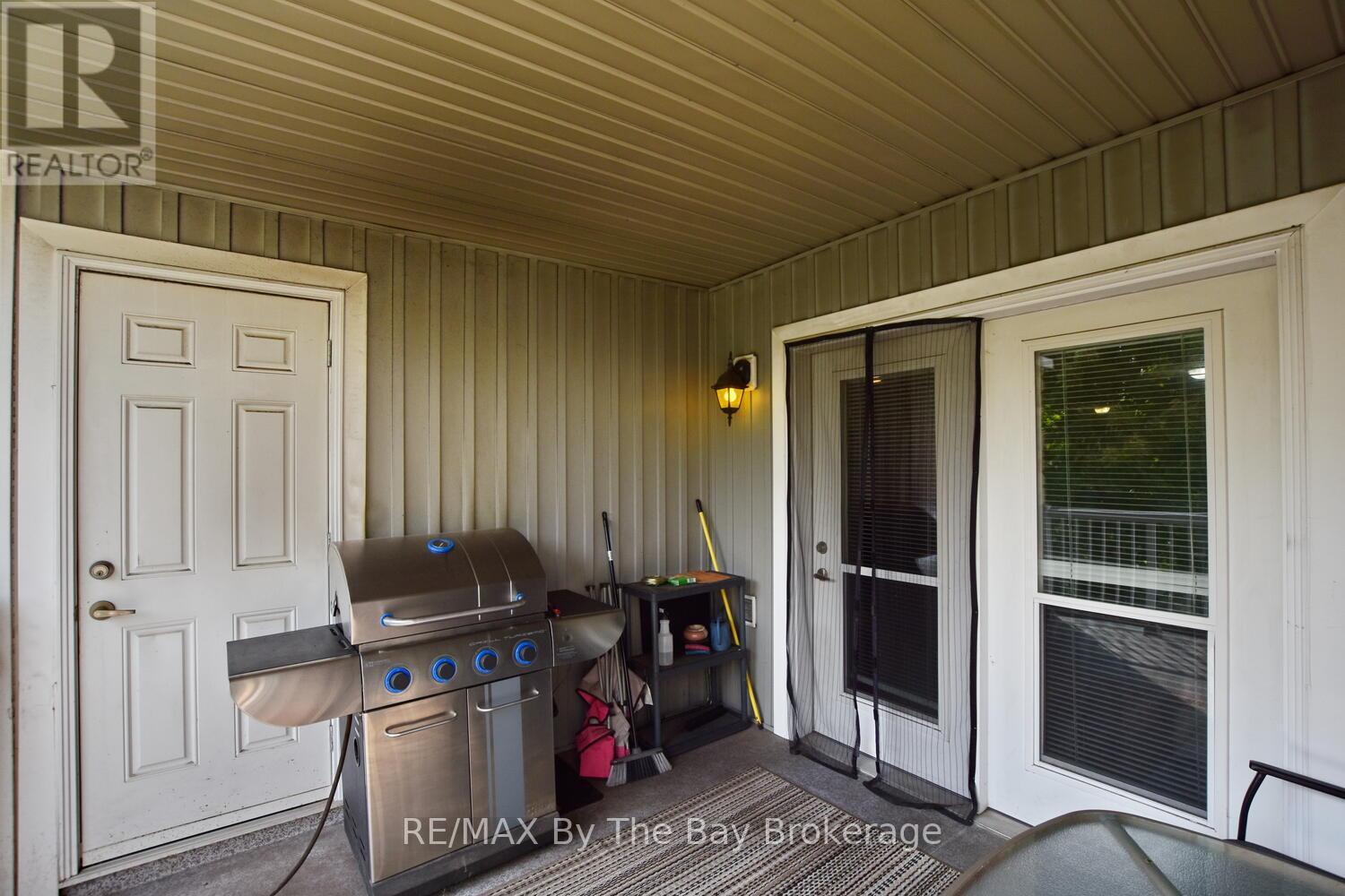 Photo 5 of 214 50 Mulligan Lane, Wasaga Beach ON