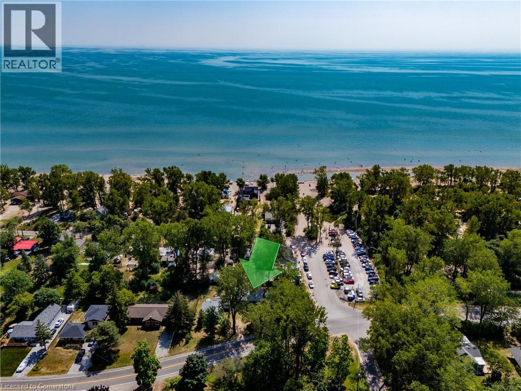 Photo 5 of 261 Erie Boulevard, Long Point ON