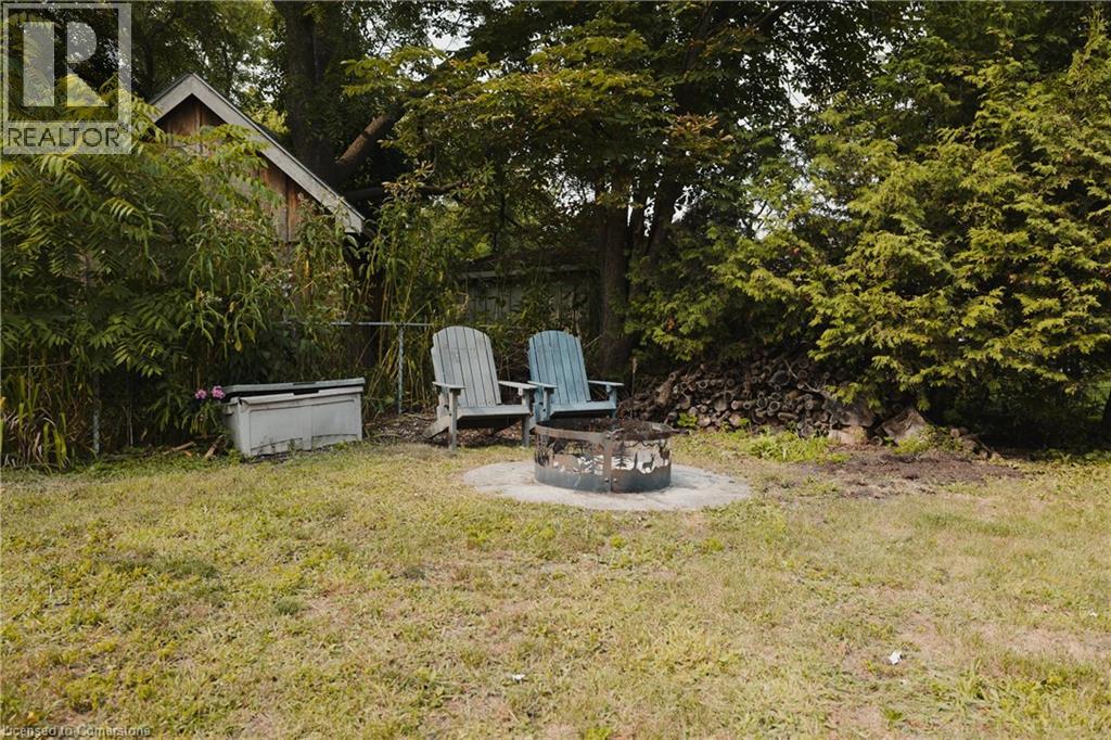 Photo 21 of 275 Clayton Street E, Listowel ON
