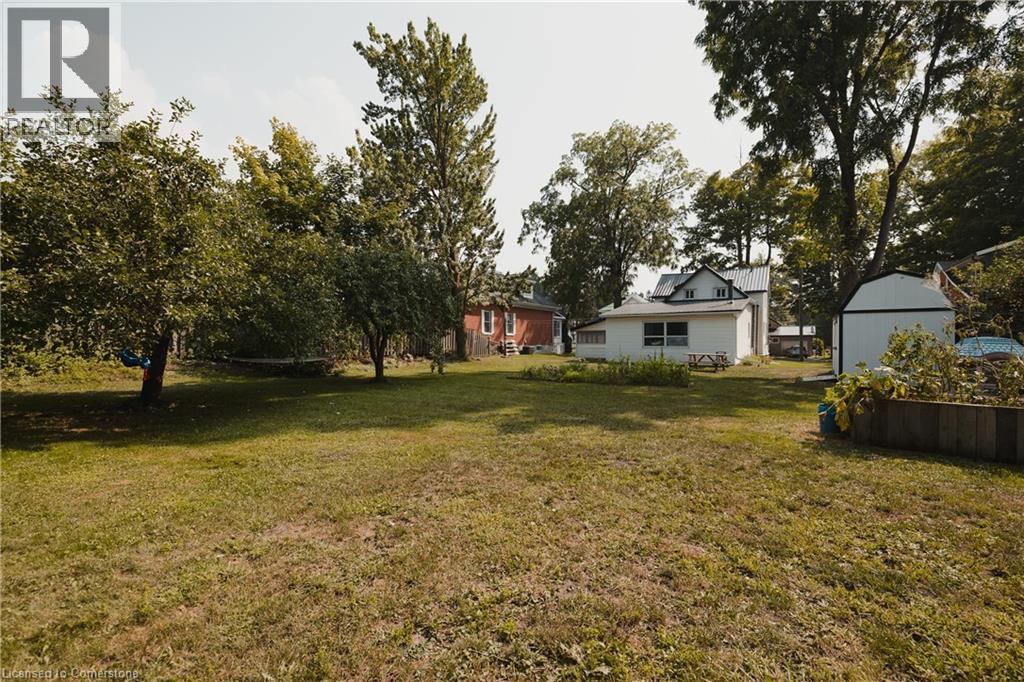 Photo 22 of 275 Clayton Street E, Listowel ON