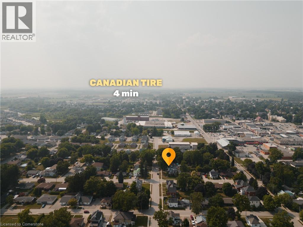 Photo 32 of 275 Clayton Street E, Listowel ON