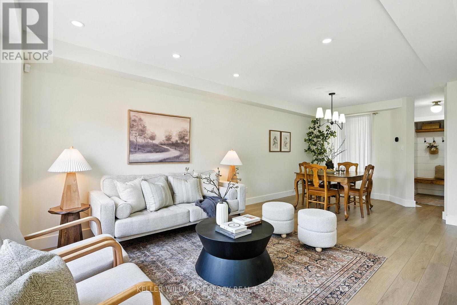 Photo 11 of 9 Glen Ray Court, Clarington ON