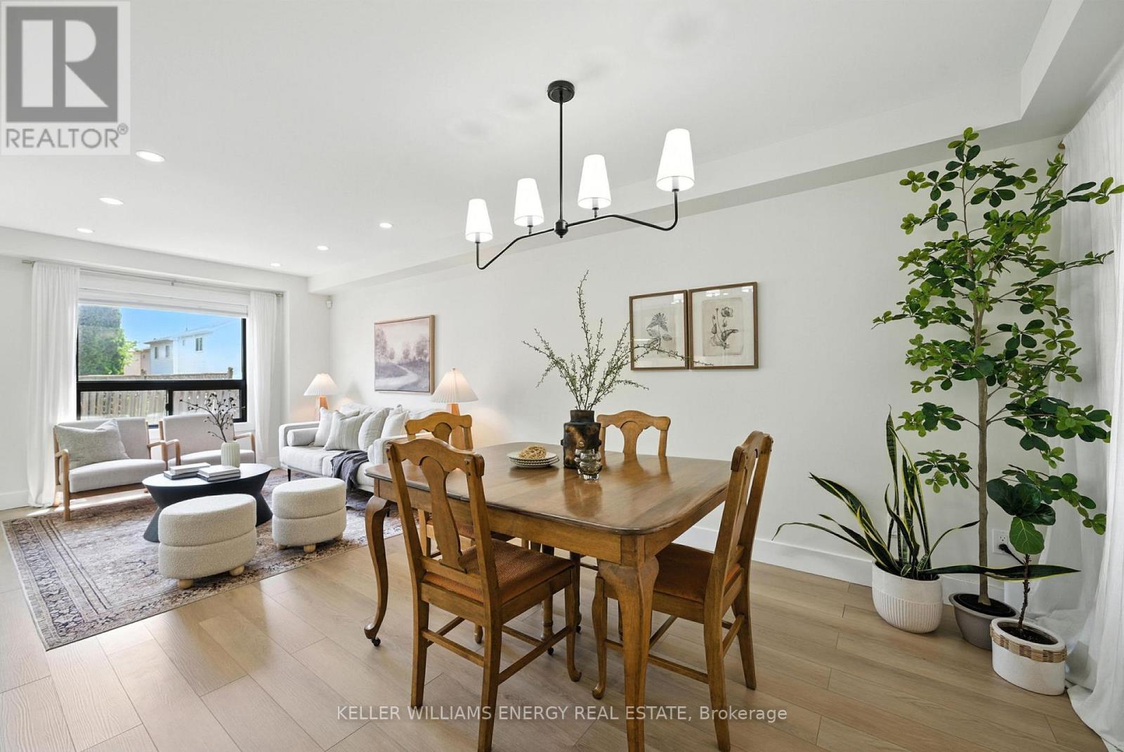 Photo 13 of 9 Glen Ray Court, Clarington ON