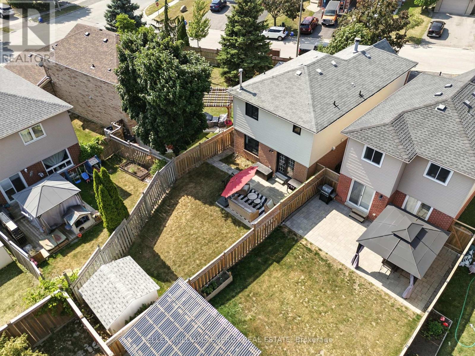 Photo 46 of 9 Glen Ray Court, Clarington ON