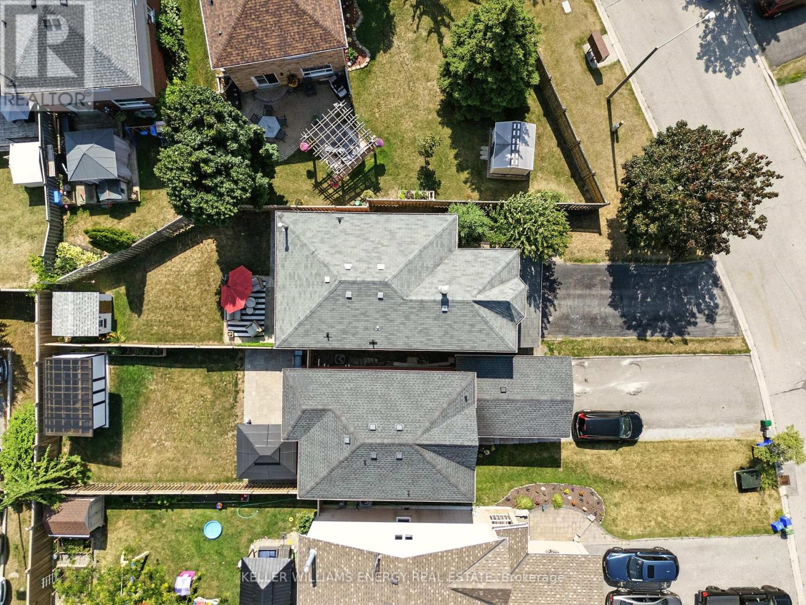 Photo 48 of 9 Glen Ray Court, Clarington ON