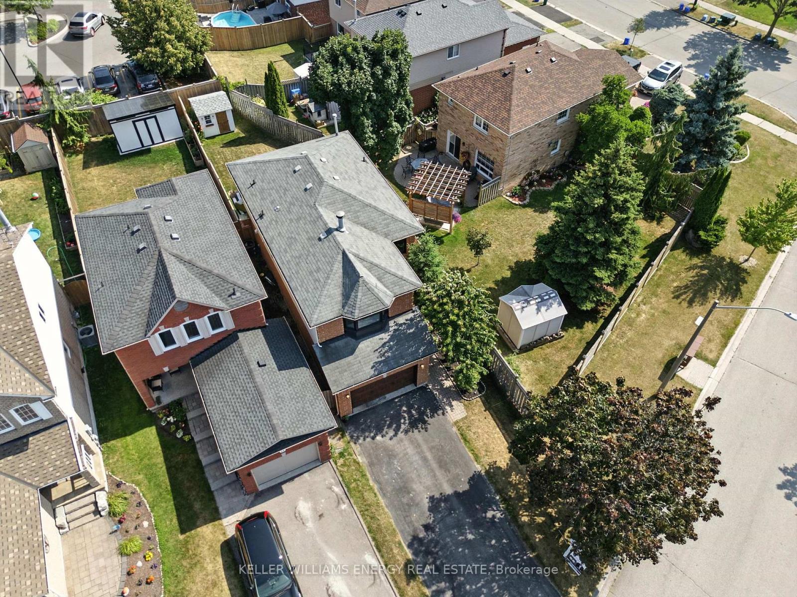 Photo 50 of 9 Glen Ray Court, Clarington ON