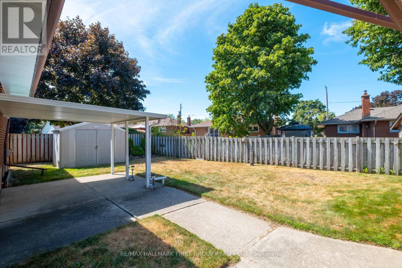 Photo 3 of 64 Gatineau Street, Oshawa ON