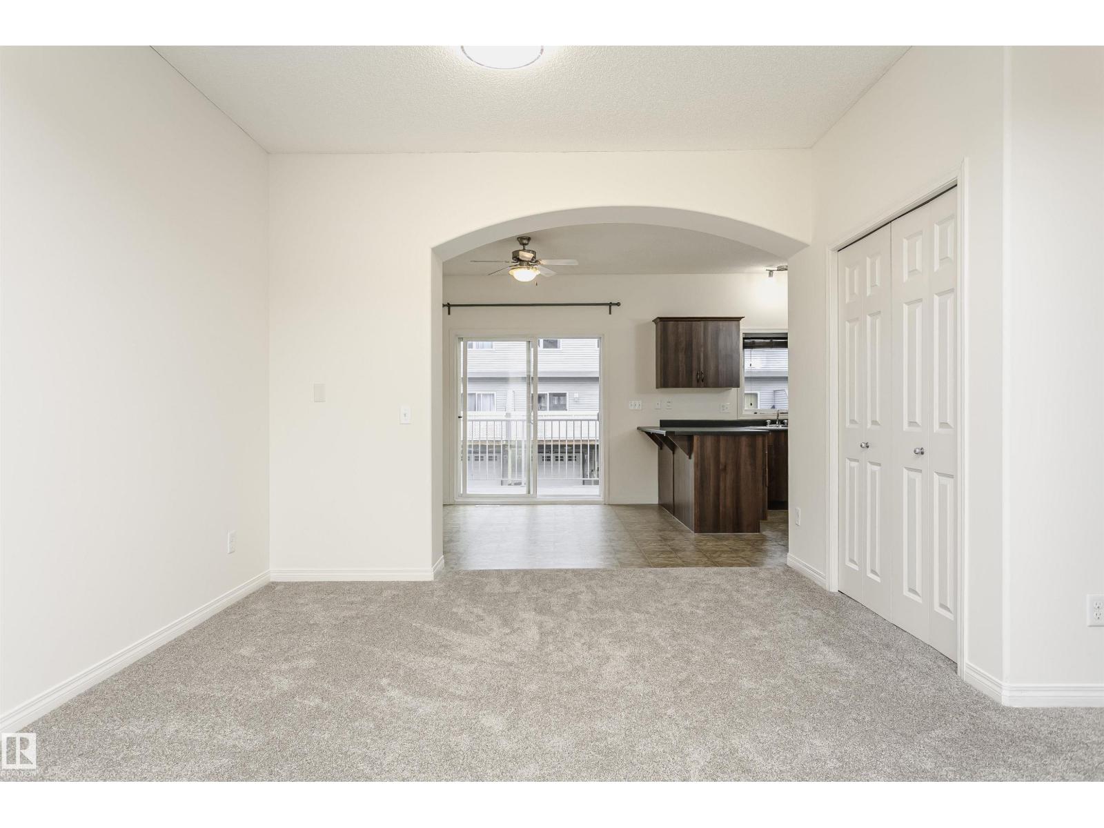 Photo 16 of 50 5102 30 Av, Beaumont AB