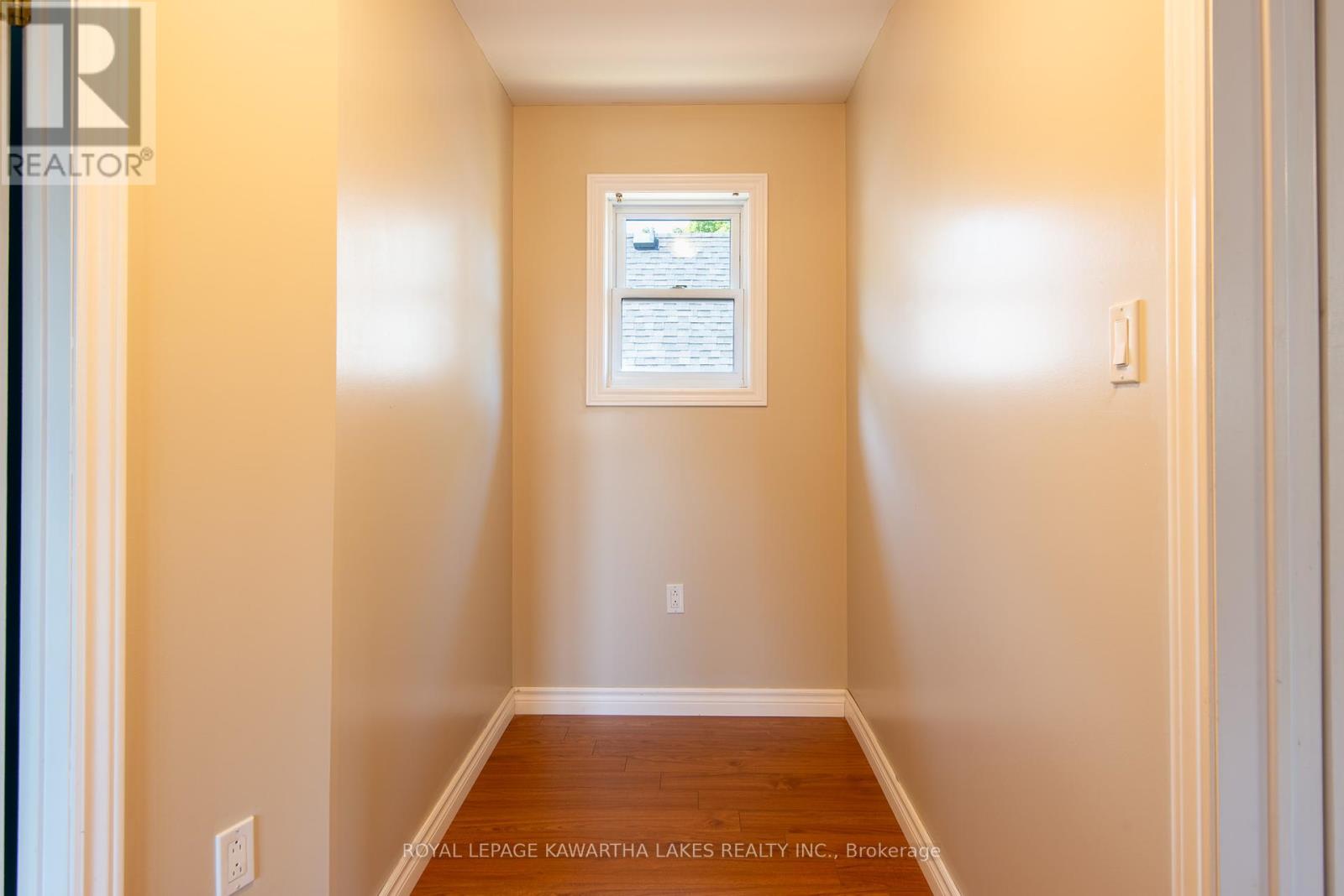 Photo 19 of 91 Glenelg Street W, Kawartha Lakes ON