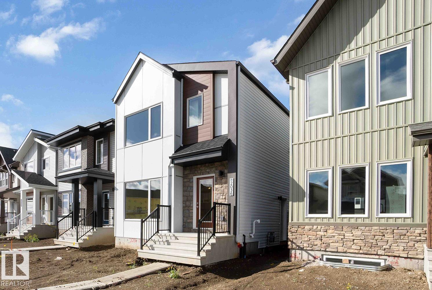 Photo 21 of 2036 191 St Nw, Edmonton AB