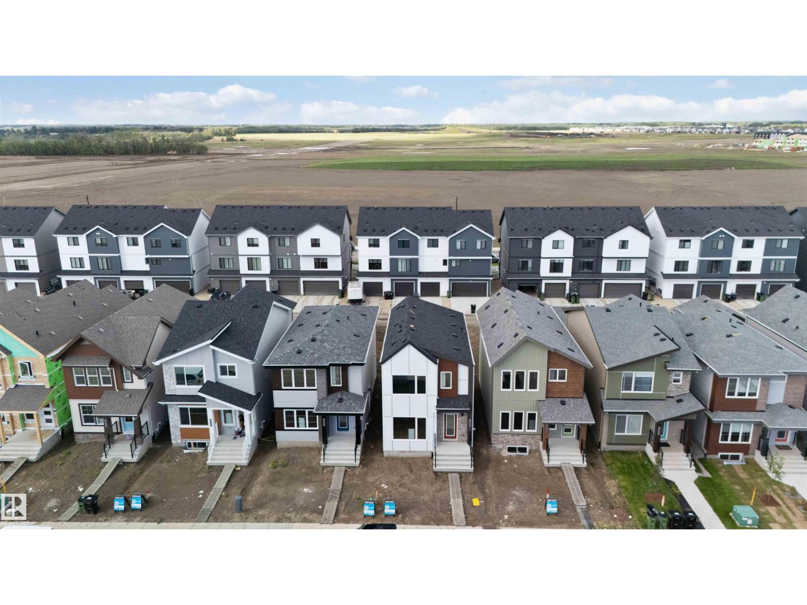 Photo 13 of 2036 191 St Nw, Edmonton AB