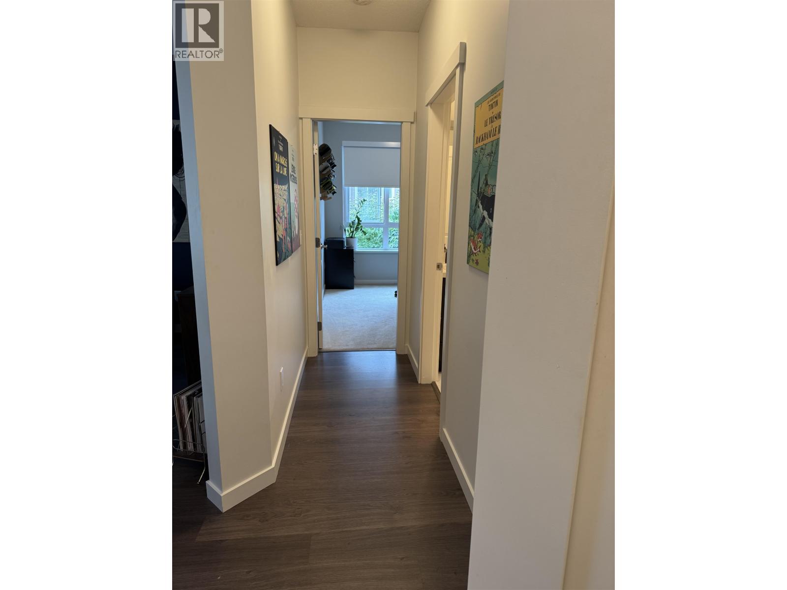 Photo 11 of 207 217 W 8th Street, North Vancouver BC