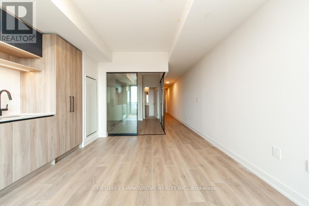 Photo 13 of 1406 181 Sterling Road, Toronto ON