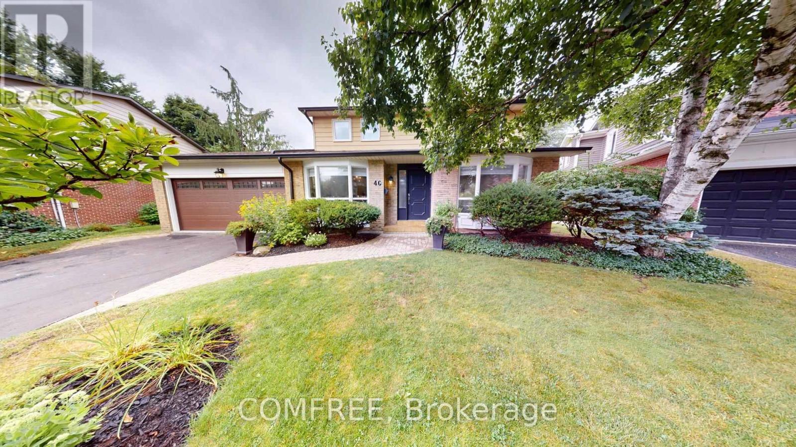 Photo 1 of 40 Sir Gawaine Place, Markham ON