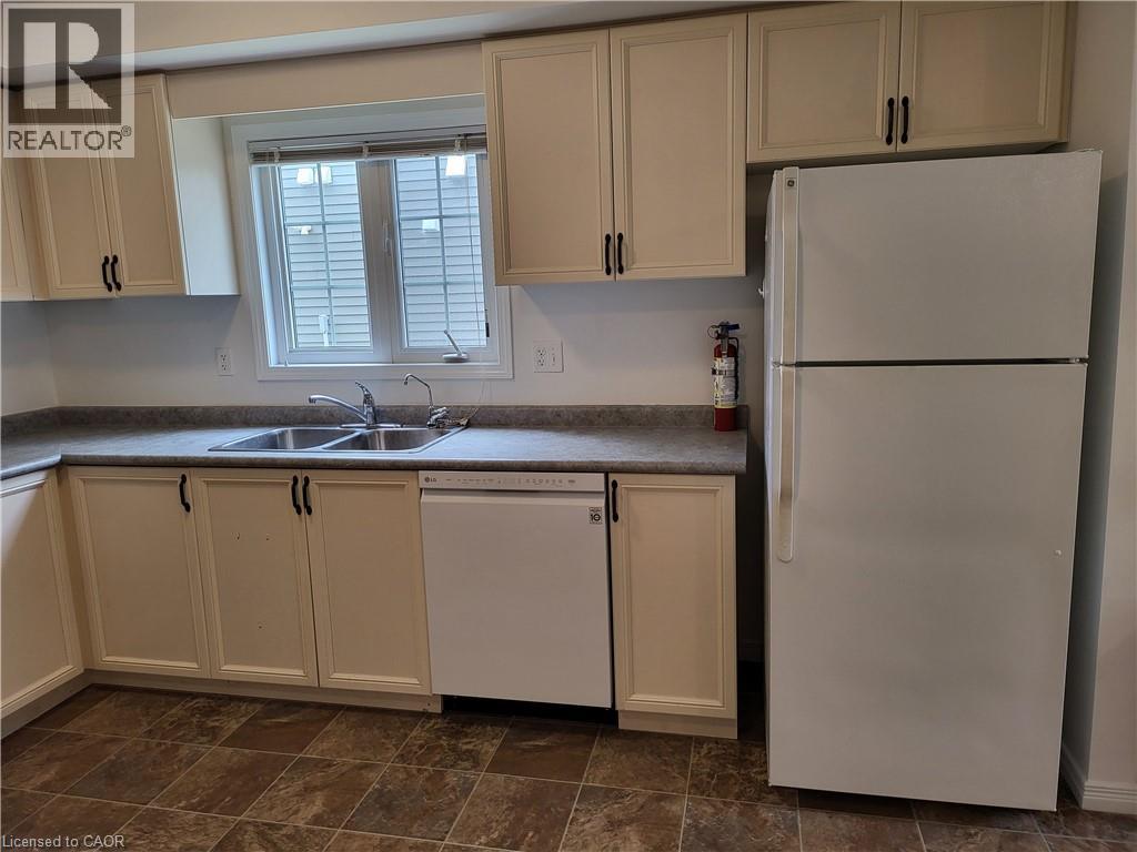 Photo 7 of 931 Glasgow Street Street Unit 20 C, Kitchener ON
