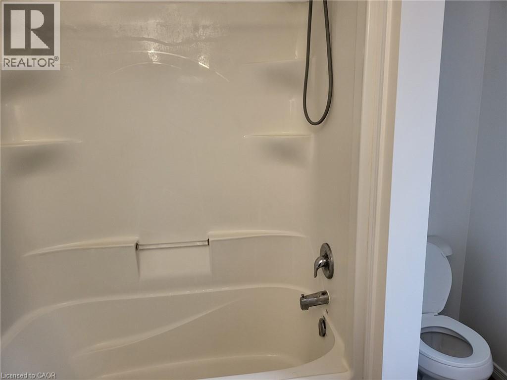 Photo 14 of 931 Glasgow Street Street Unit 20 C, Kitchener ON
