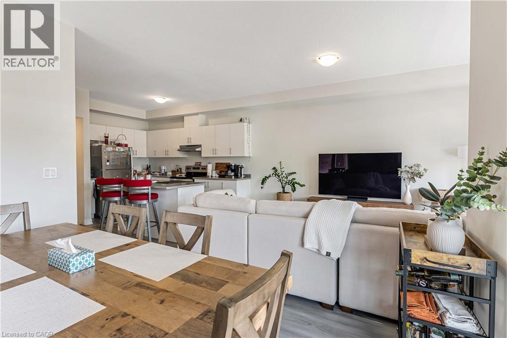 Photo 28 of 40 Zinfandel Drive, Hamilton ON