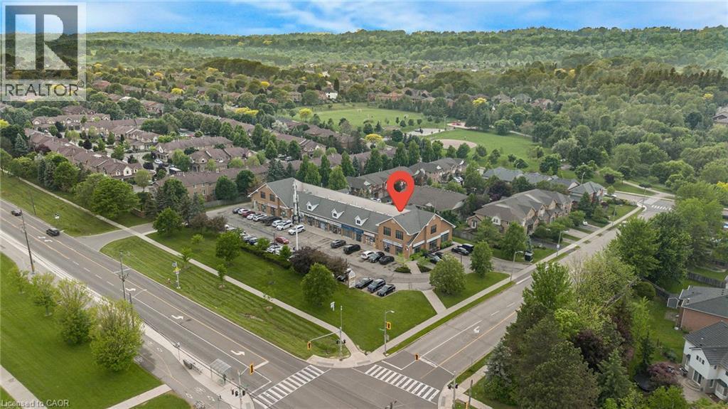 Photo 1 of 2 Castlewood Boulevard Unit 12, Dundas ON