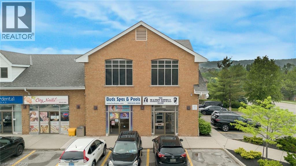 Photo 19 of 2 Castlewood Boulevard Unit 12, Dundas ON