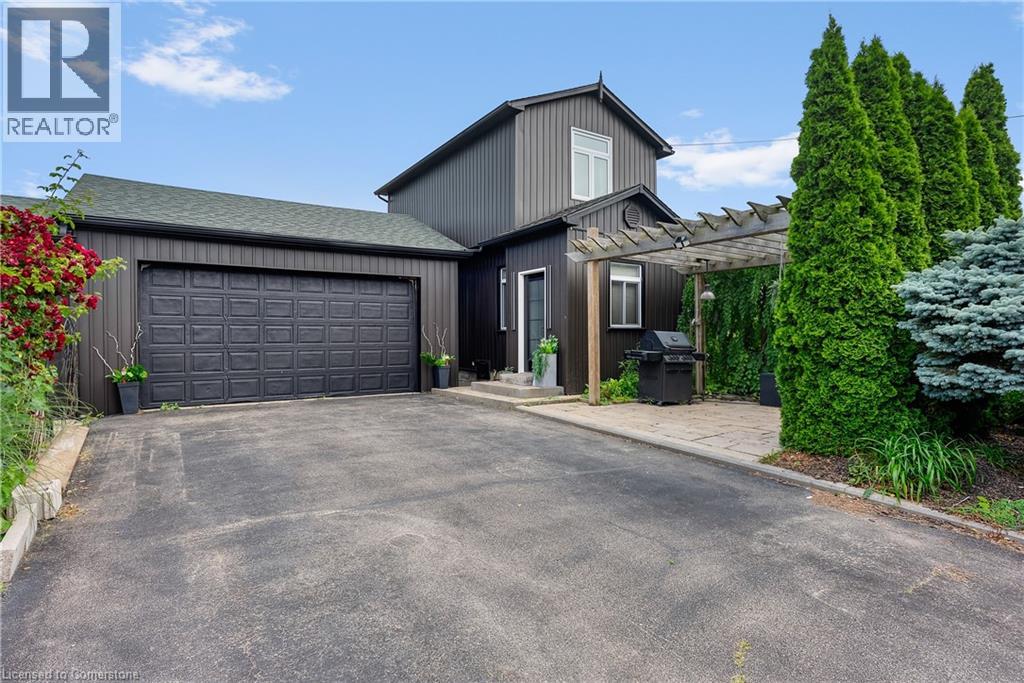 Photo 1 of 36 St David Street W, Thorold ON