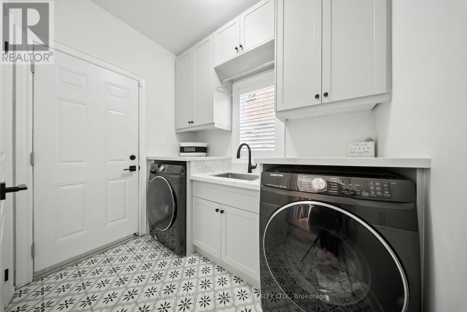 Photo 25 of 2318 Canterbury Crescent, Pickering ON