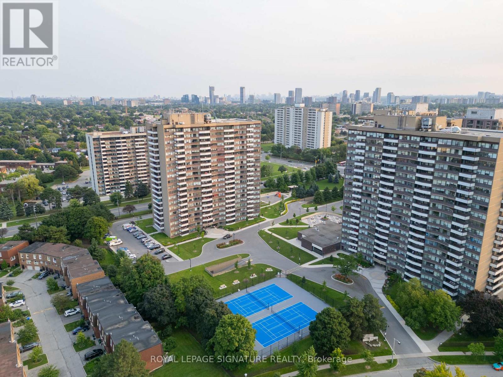 Photo 32 of 1405 65 Huntingdale Boulevard, Toronto ON