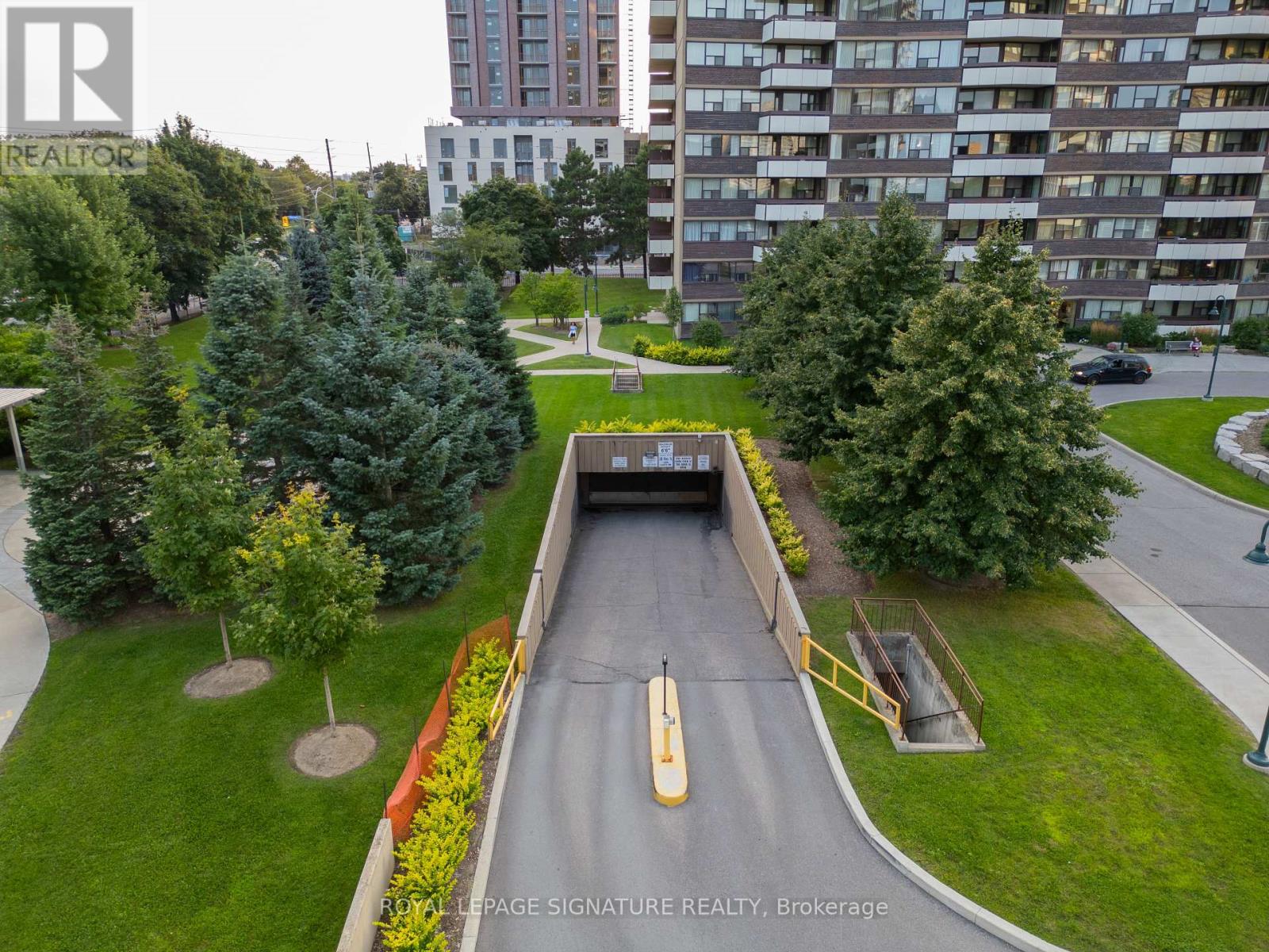 Photo 36 of 1405 65 Huntingdale Boulevard, Toronto ON