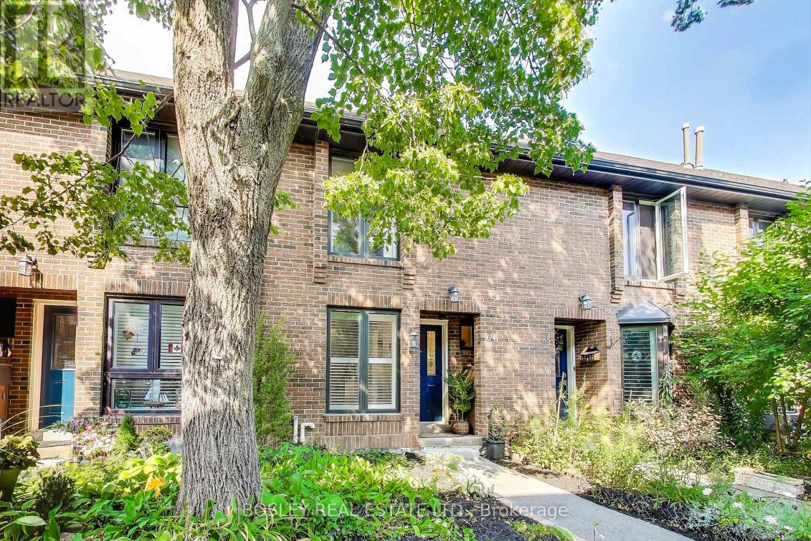 Photo 1 of 64 28 Livingston Road, Toronto ON