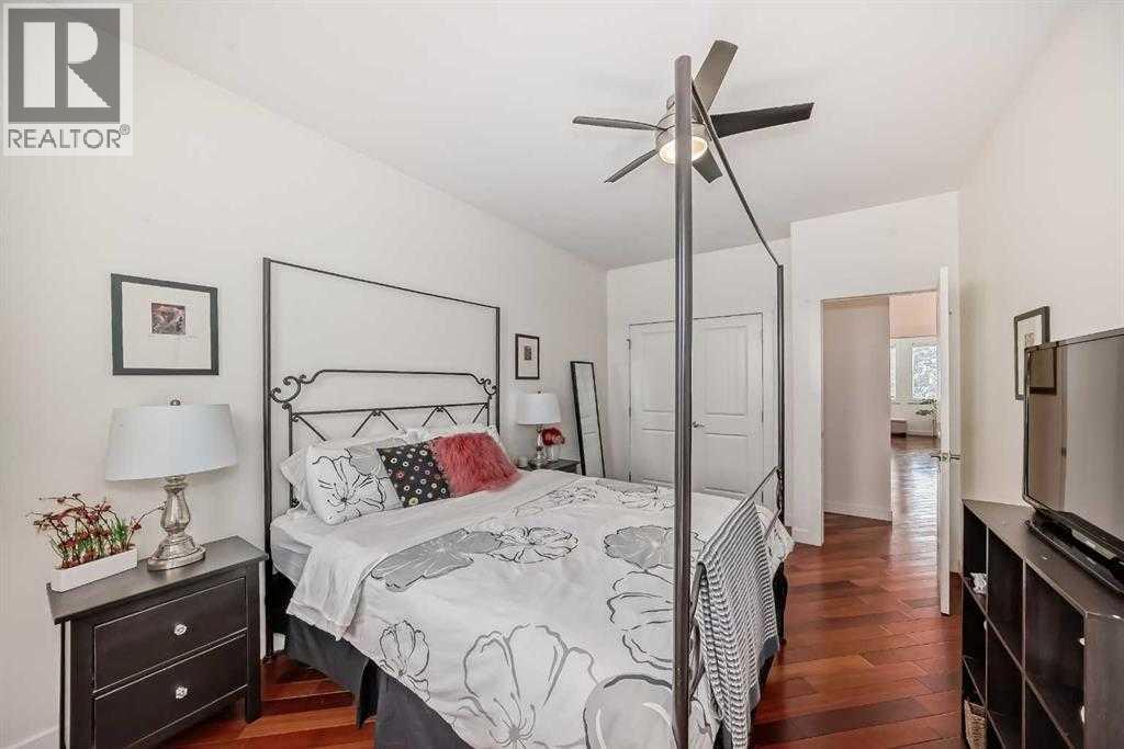 Photo 24 of 3002 18 Street Sw, Calgary AB