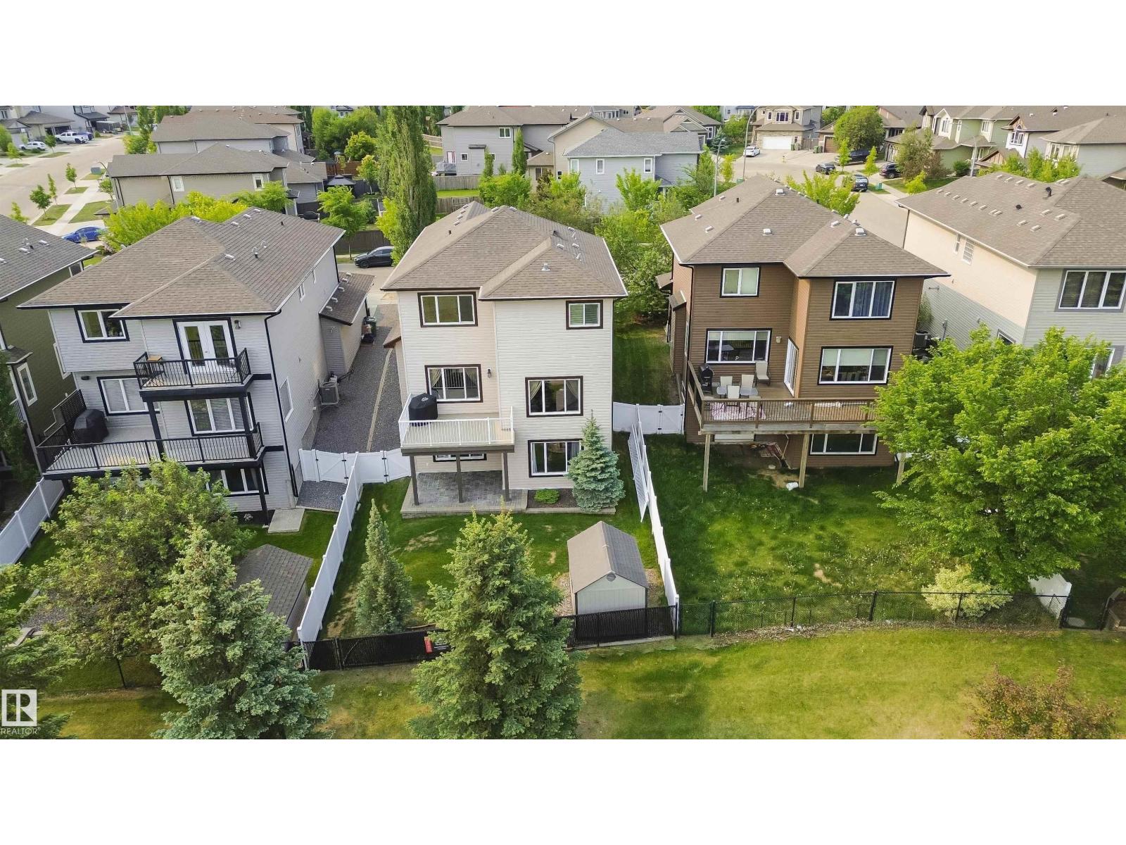 Photo 1 of 72 Rue Blanchard, Beaumont AB