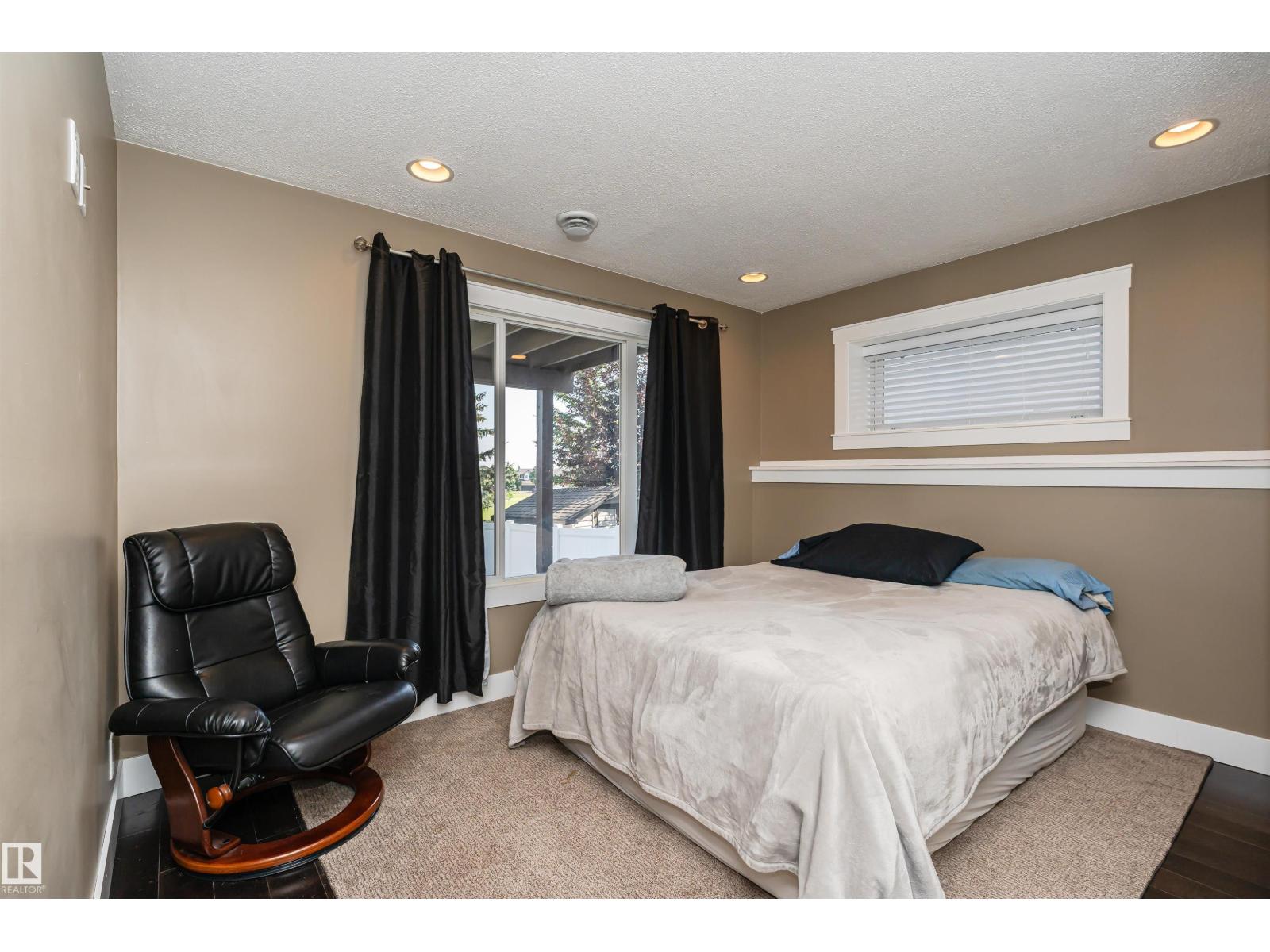 Photo 11 of 72 Rue Blanchard, Beaumont AB