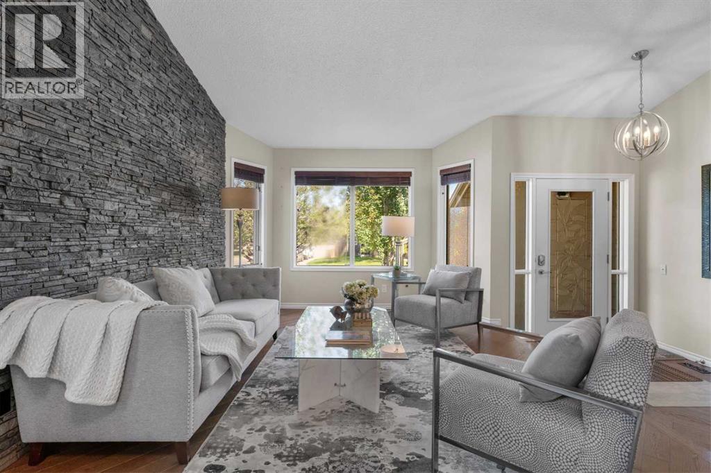 Single Family House 4 Level for Sale in  Sunvista Crescent SE Sundance Calgary 