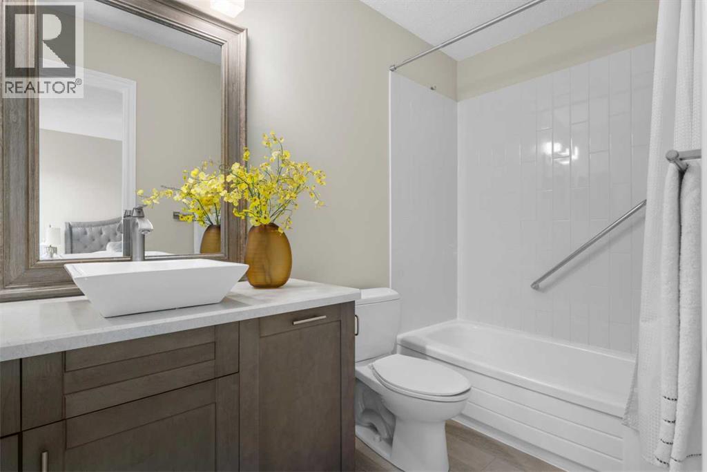 Single Family House 4 Level for Sale in  Sunvista Crescent SE Sundance Calgary 